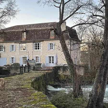 בית נופש Moulin Neuf - A Family For Friends